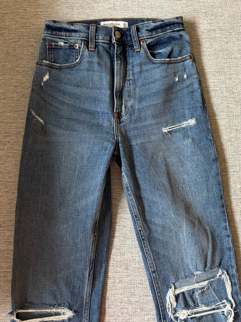 Abercrombie & Fitch Ankle Blue Straight Jeans